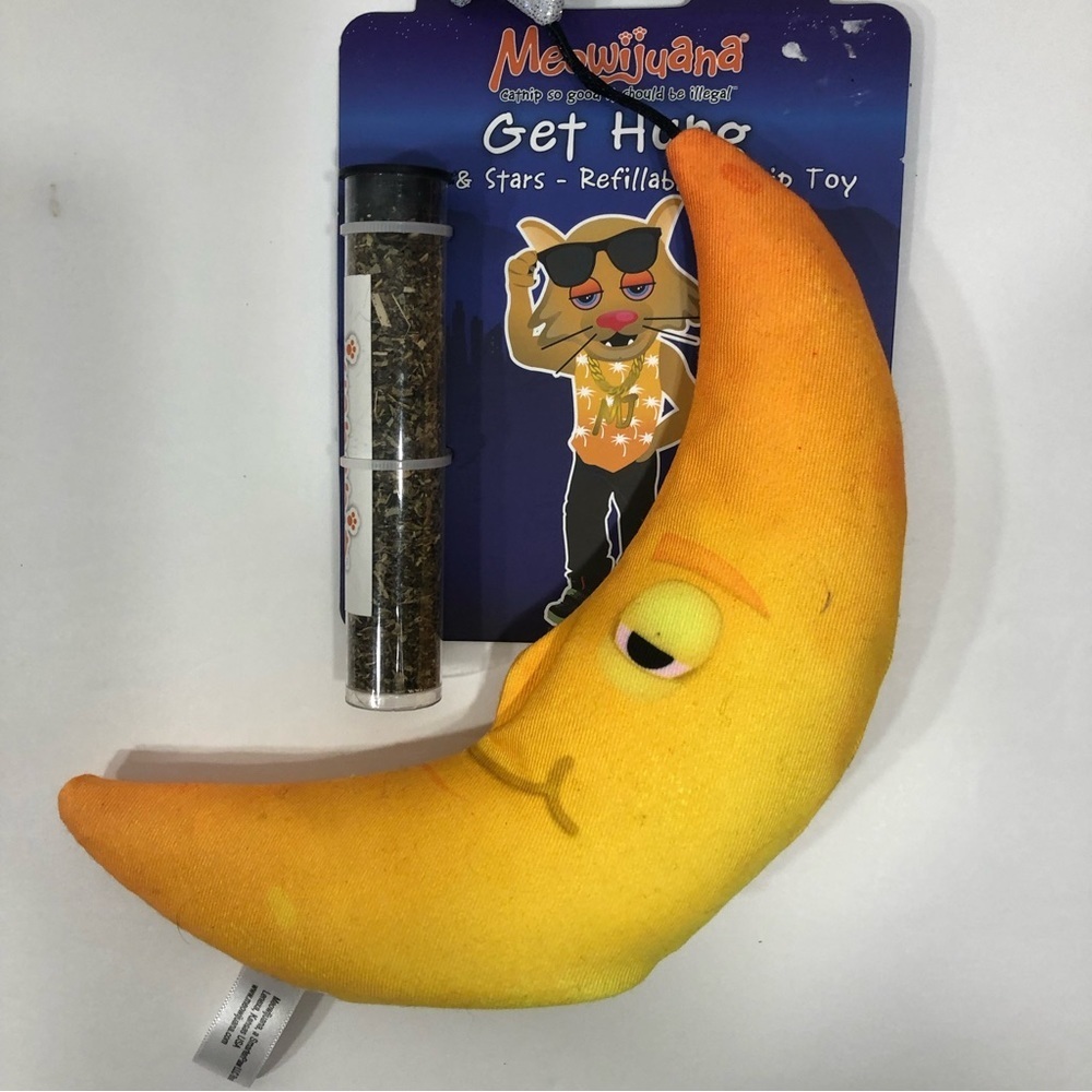 Moon & Star Refillable Catnip Toy - Picture 3 of 9